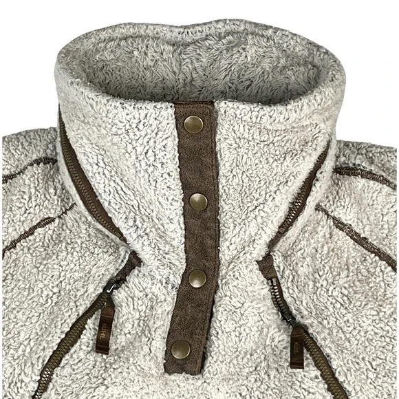 Kuhl Flight Jacket Hoodie Women's Small Stone Faux Fur Fleece Full Zip $189 MSRP - Picture 4 of 14